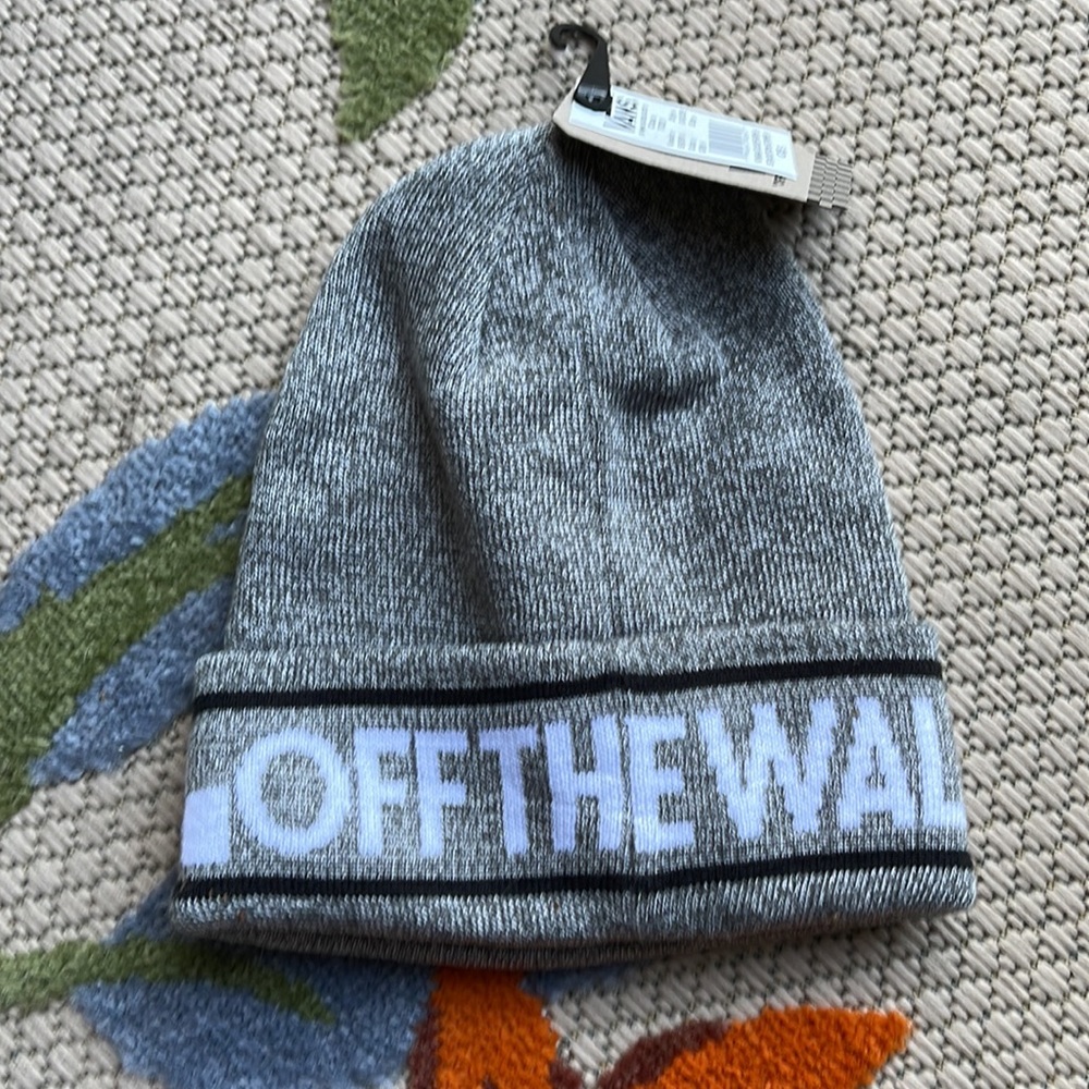 Vans Men’s - Women’s VNOA7UDFGRH
STACKTON STRIPE
OS Beanie - Picture 11 of 16